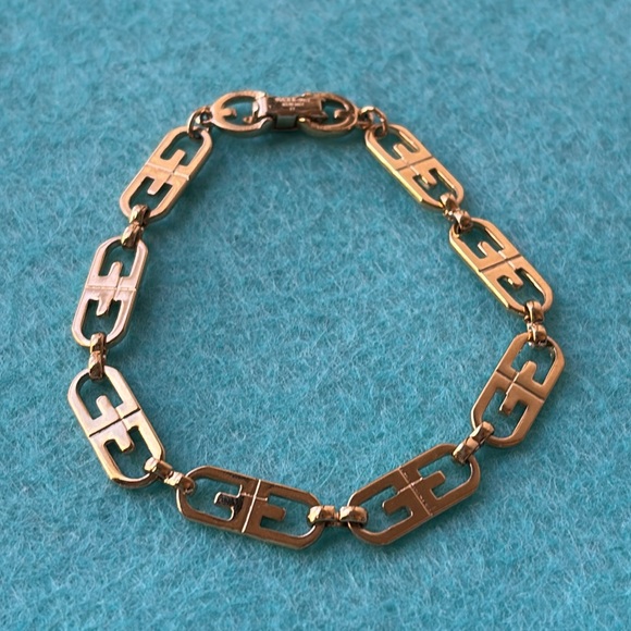 7” GIVENCHY bracelet